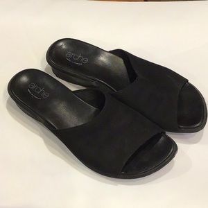 Arche nubuck slides 39